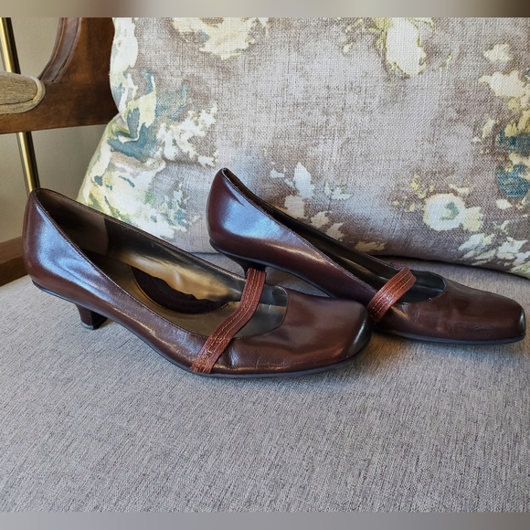 Kenneth Cole Reaction Slip-on - Picture 3 of 5